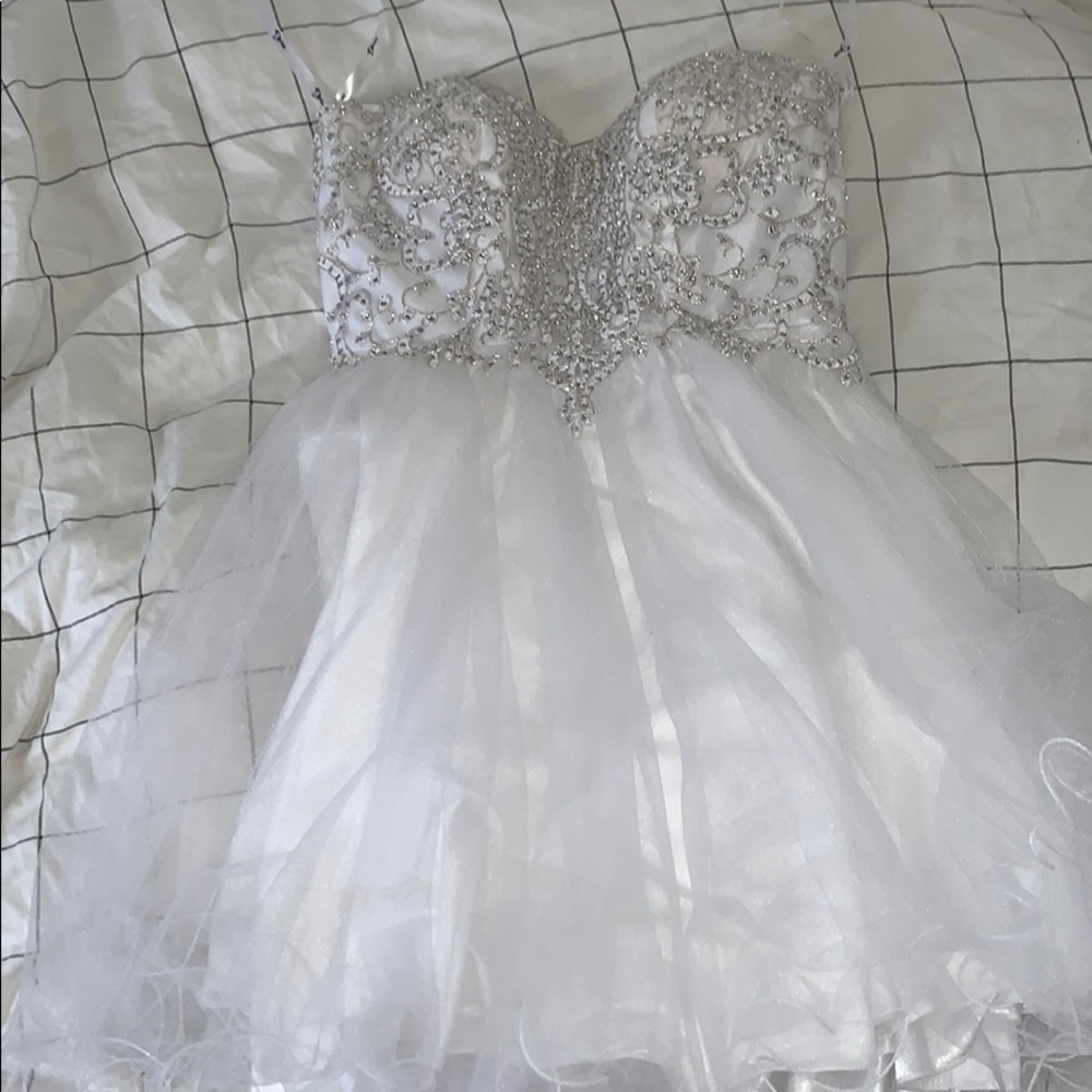 White Strapless Dress with Sweetheart Neckline